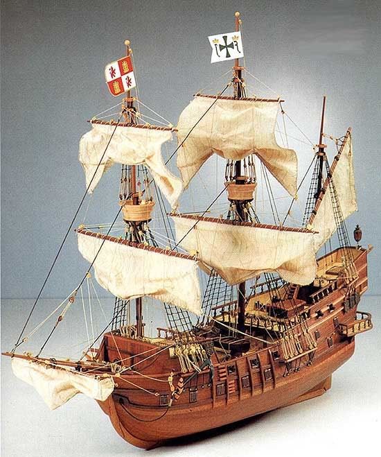  Artesanía Latina – Wooden Ship Model Kit – Spaniard Galleon  Cross-Section, San Francisco II – Model 20403, 1:50 Scale – Models to  Assemble – Initiation Level : Arts, Crafts & Sewing