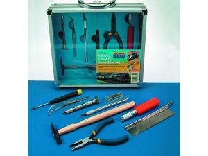 5 Piece Mini Plier Set in Zip-up Case (Modelcraft) - Model Craft Tools -  Hobby Tools